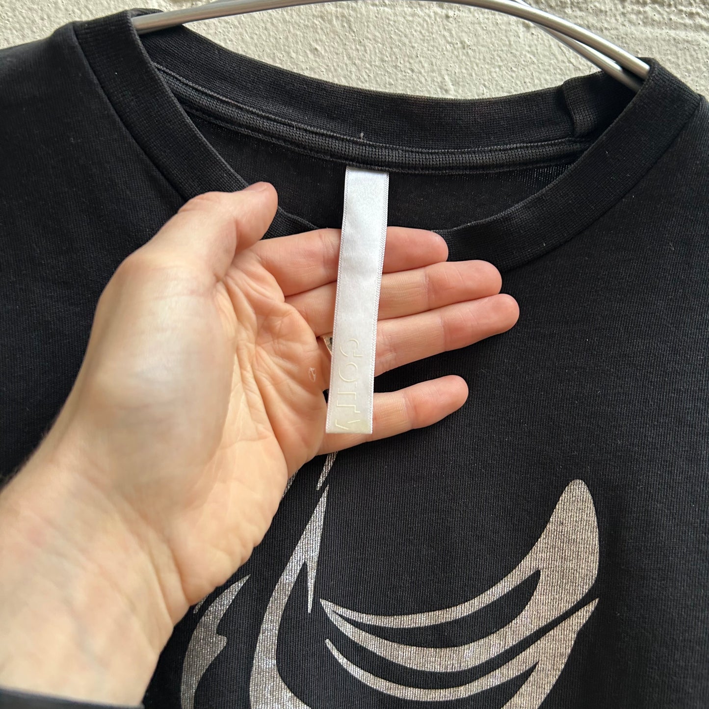 Cottweiler Swan Graphic Top