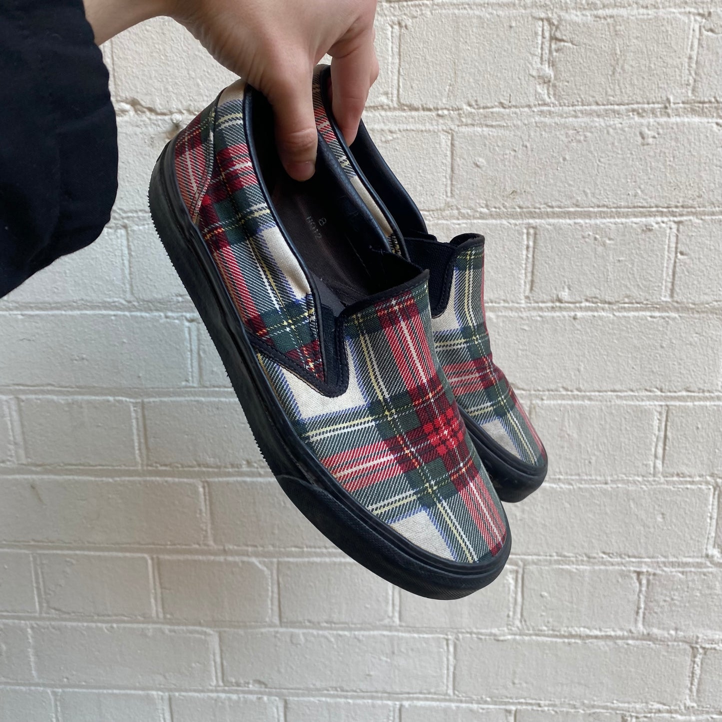 Number (N)ine Tartan Slip On Sneaker