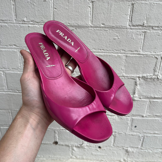 Prada Early 2000s Hot Pink Heel